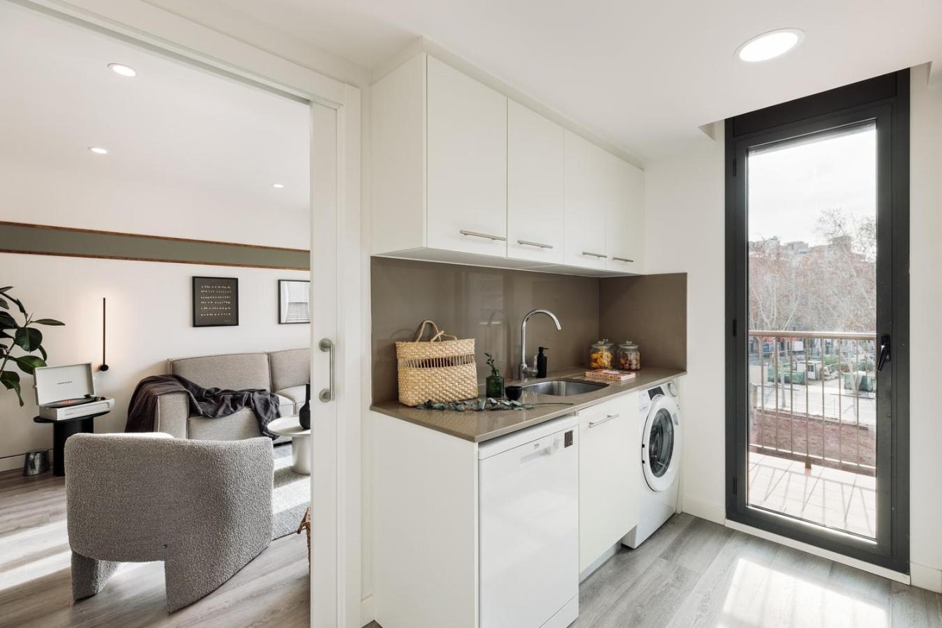 Appartamento Aliga - 3 Bedroom And Pool In Les Corts *