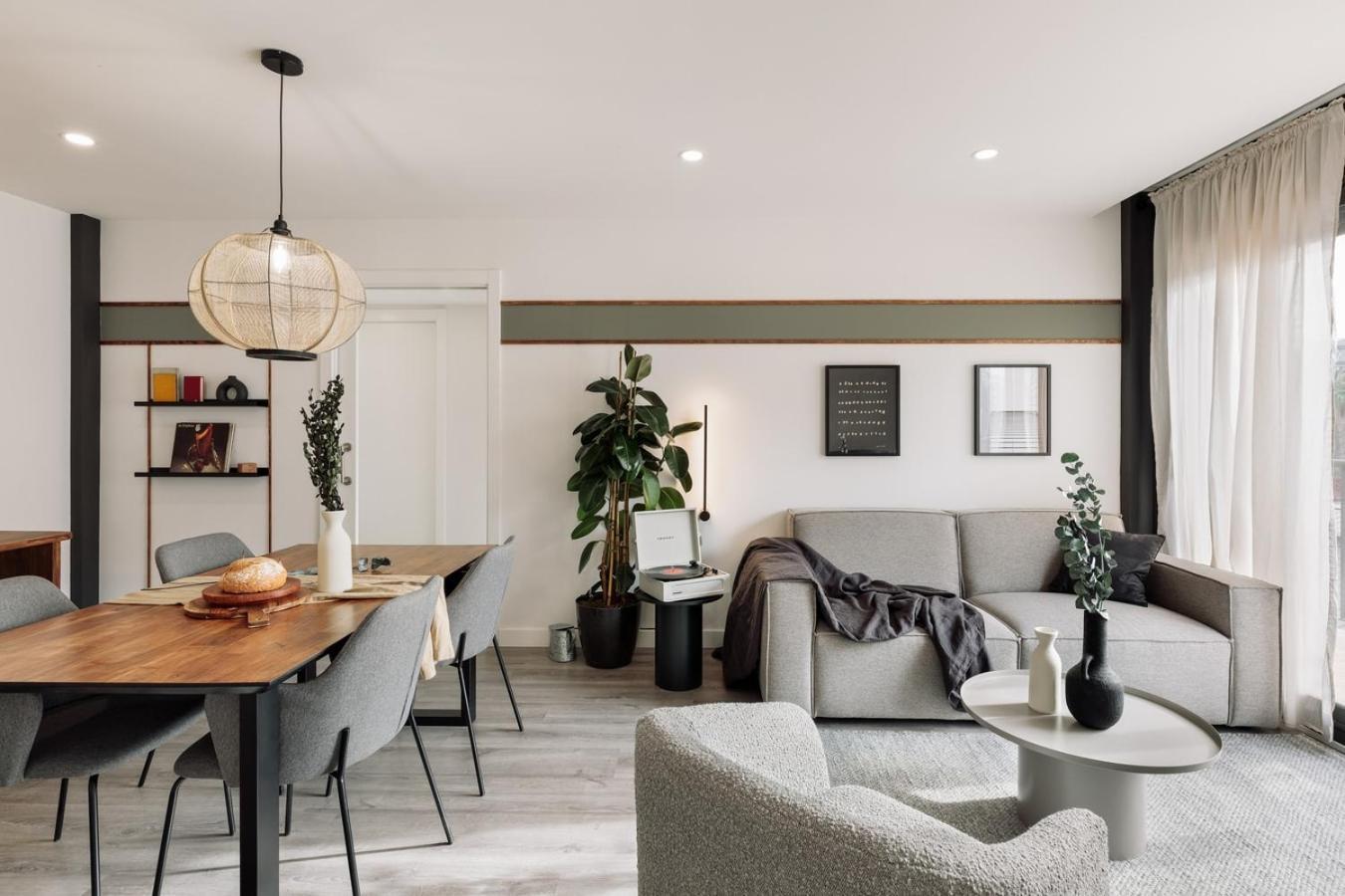 Aliga - 3 Bedroom And Pool In Les Corts Appartamento *